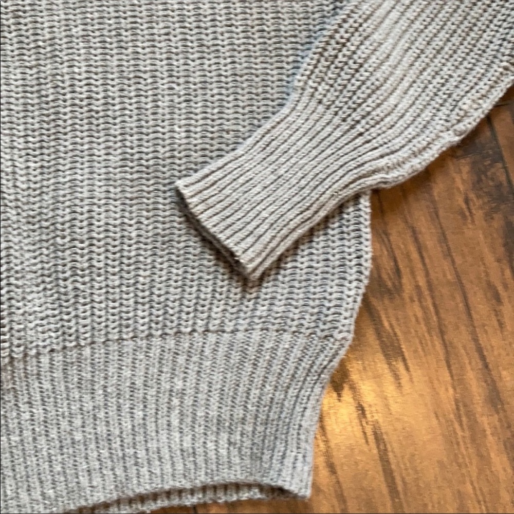 Urban Outfitters Gray Rainbow Stripe Sweater - Picture 4 of 6